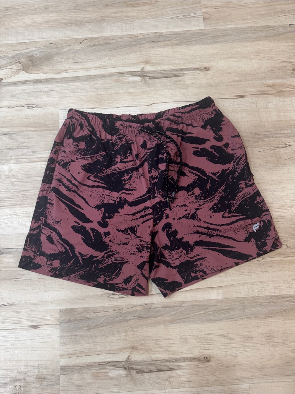 Mens Fabletics 5 inch The One Short Lined sz. L